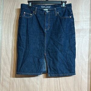 Guess 29 skirt